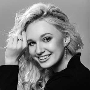 zaharova2019