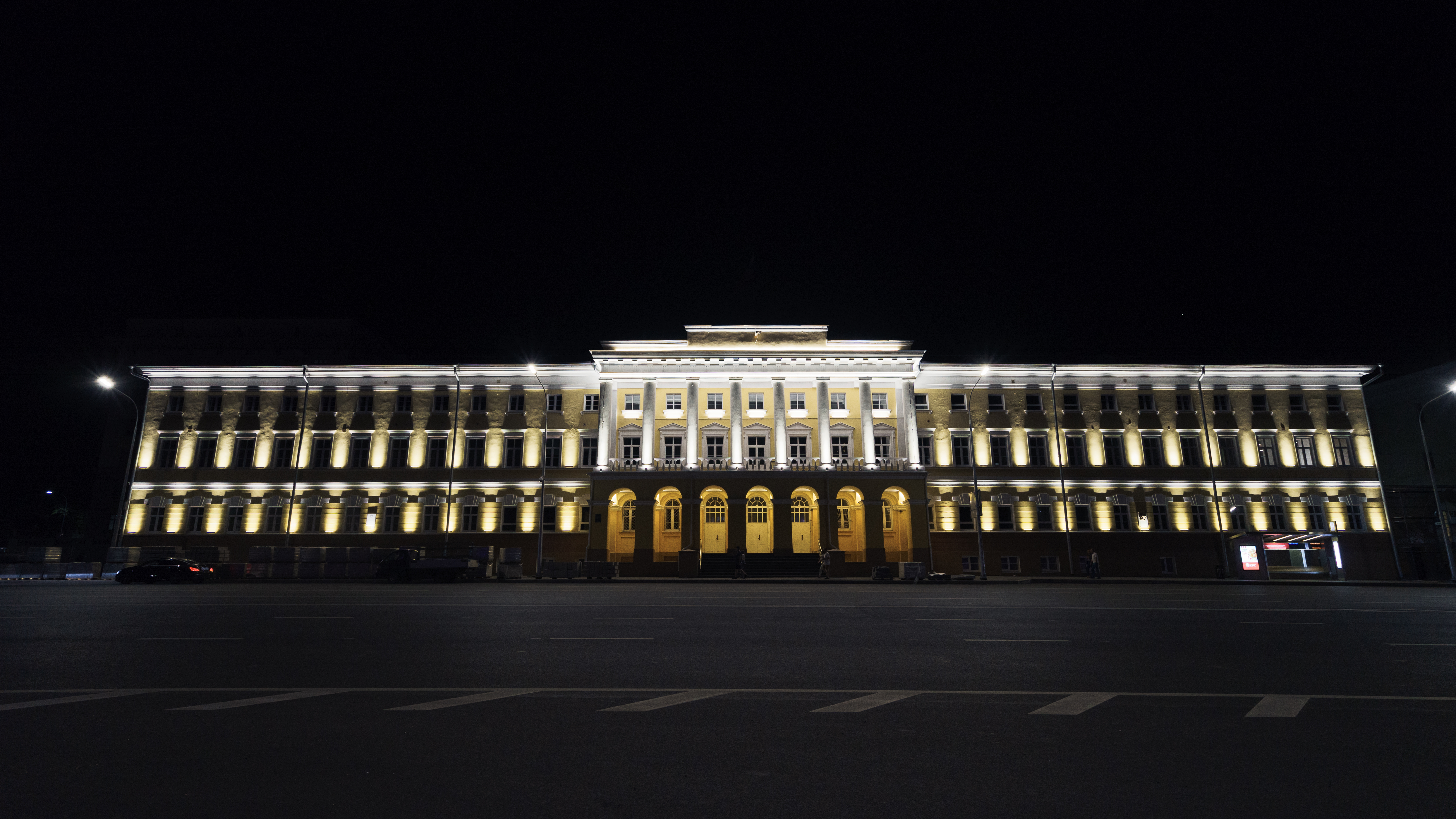 Здания Мининского университета подсветили к 800-летию Нижнего Новгорода -  НГПУ им. К. Минина