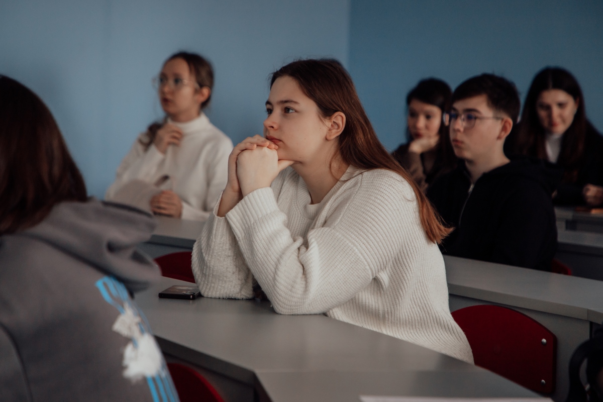 Возможность виртуального обмена студентами обсудили преподаватели Мининского с индийскими коллегами