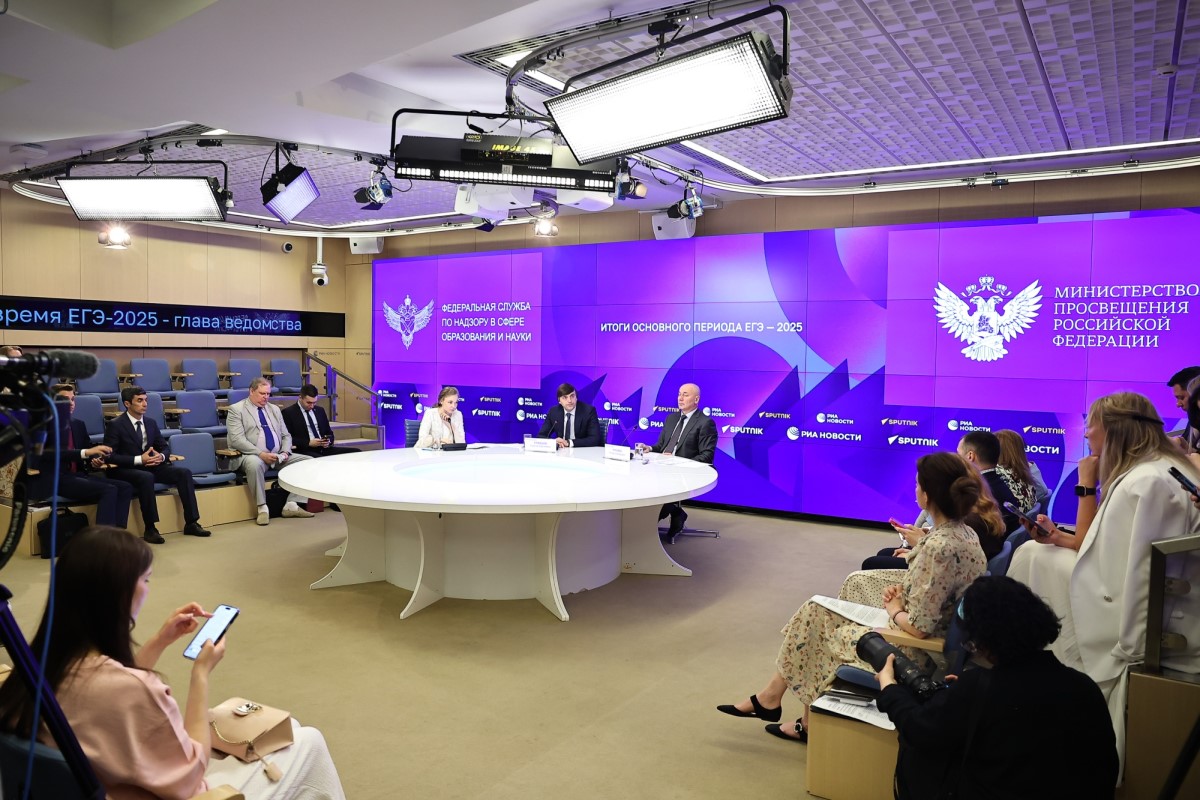 Сергей Кравцов: «Мы наблюдаем феномен СПО в ходе приемной кампании 2025 года»