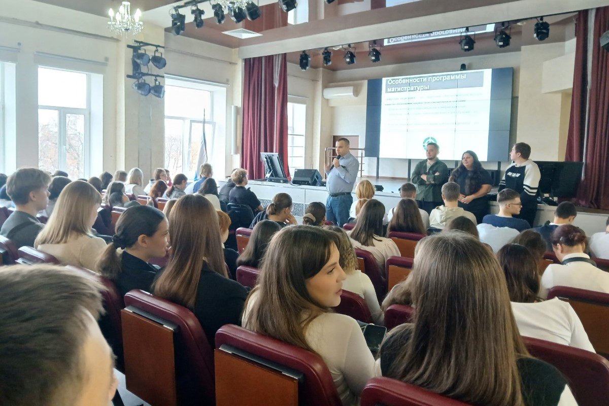 День открытых дверей прошел на факультете информационных технологий  День открытых дверей прошел на факультете информационных технологий