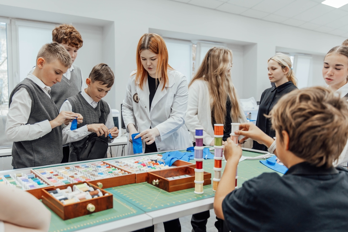 Мининский университет открывает мир профессиональных возможностей!  Мининский университет открывает мир профессиональных возможностей!