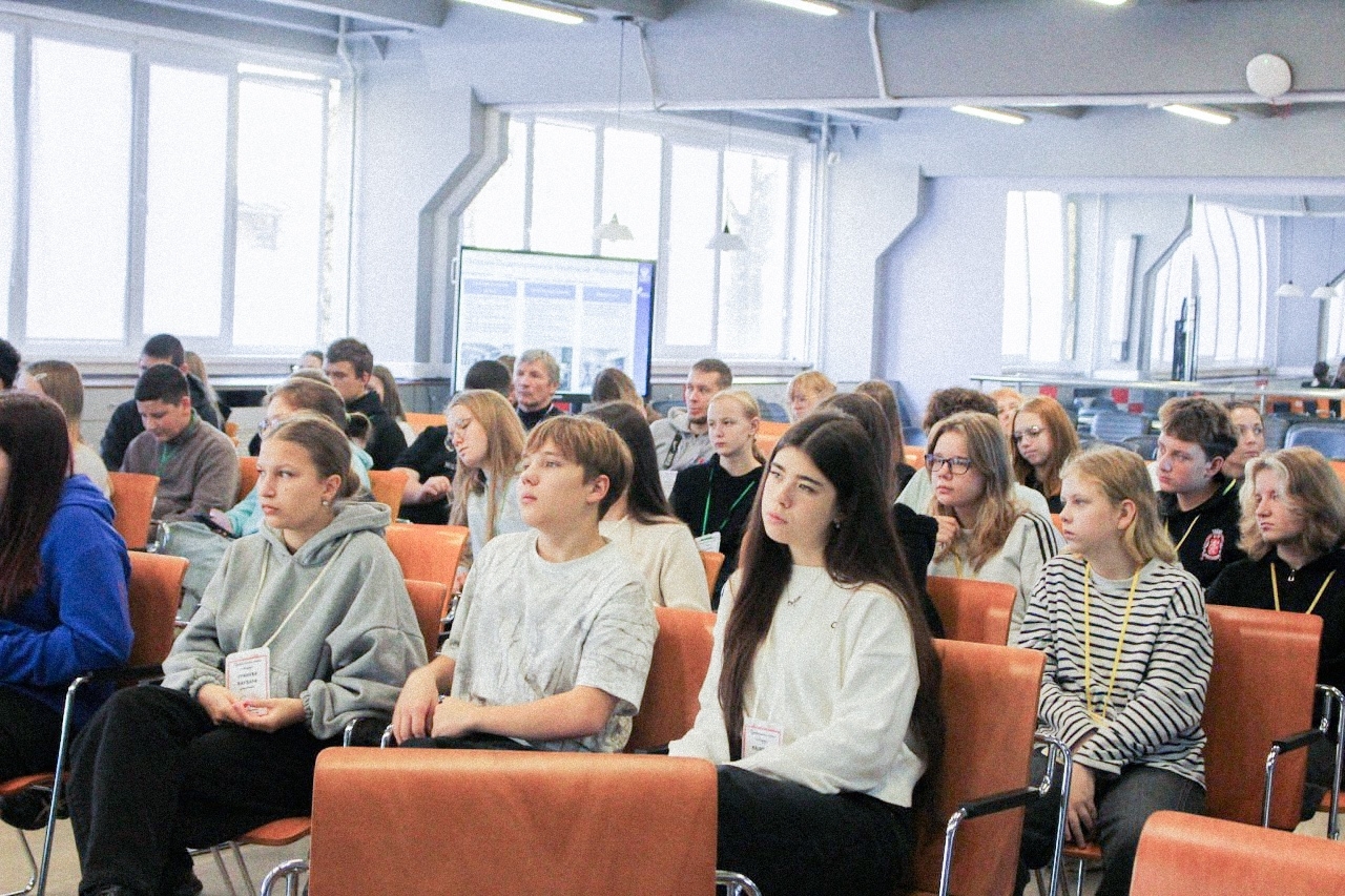 Профессиональные пробы для школьников из Володарского округа провели на площадке педагогического технопарка «Кванториум»