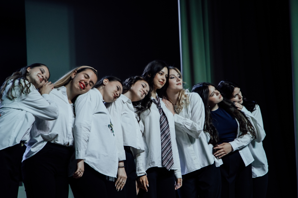 На факультете дизайна, изящных искусств и медиатехнологий состоялось долгожданное посвящение в студенты На факультете дизайна, изящных искусств и медиатехнологий состоялось долгожданное посвящение в студенты