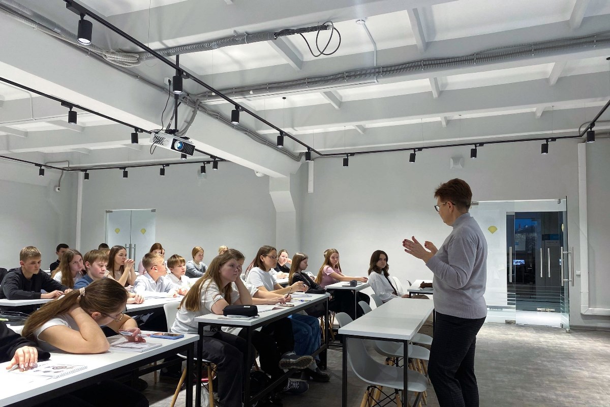 Программа по повышению качества обучения физике и химии в школах стартовала в Нижегородской области Программа по повышению качества обучения физике и химии в школах стартовала в Нижегородской области