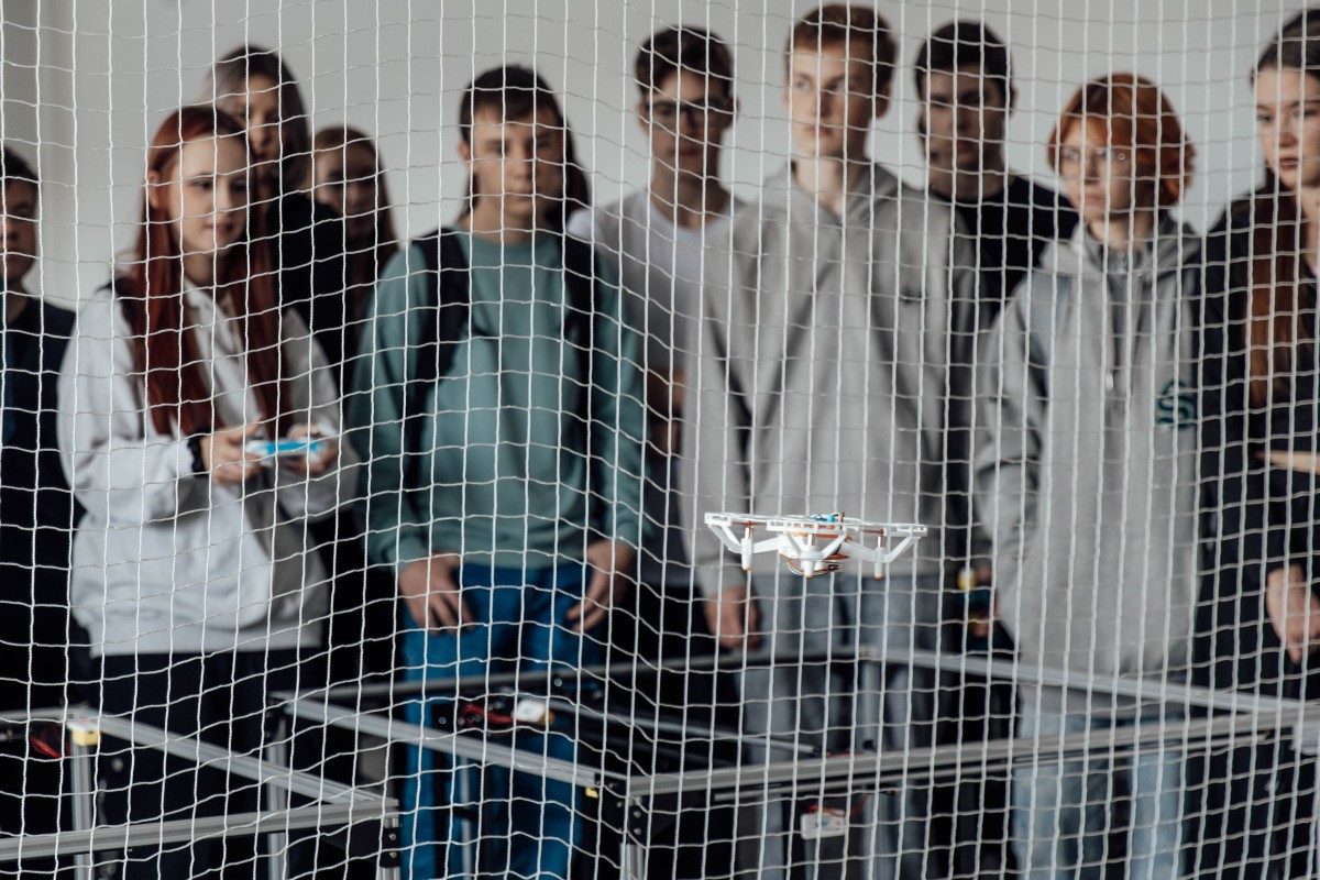 Нижегородских школьников обучат профессиям «Оператор беспилотных авиационных систем» и «Чертёжник-конструктор» Нижегородских школьников обучат профессиям «Оператор беспилотных авиационных систем» и «Чертёжник-конструктор»