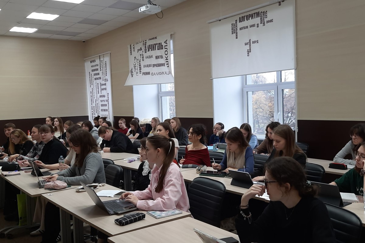 В Мининском университете обсудили инновации в языковом образовании