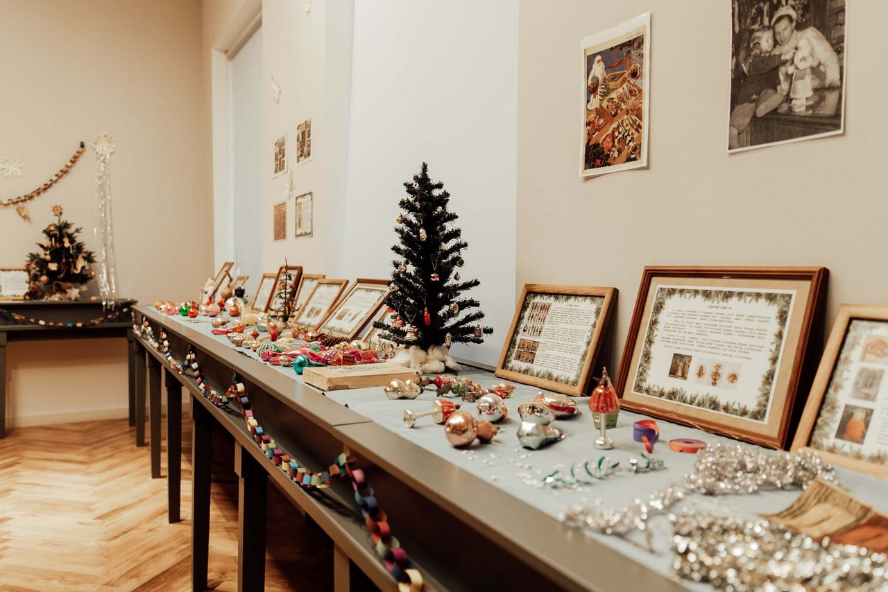 «Культурный Мининский» приглашает на выставку «Советские ёлочные украшения»