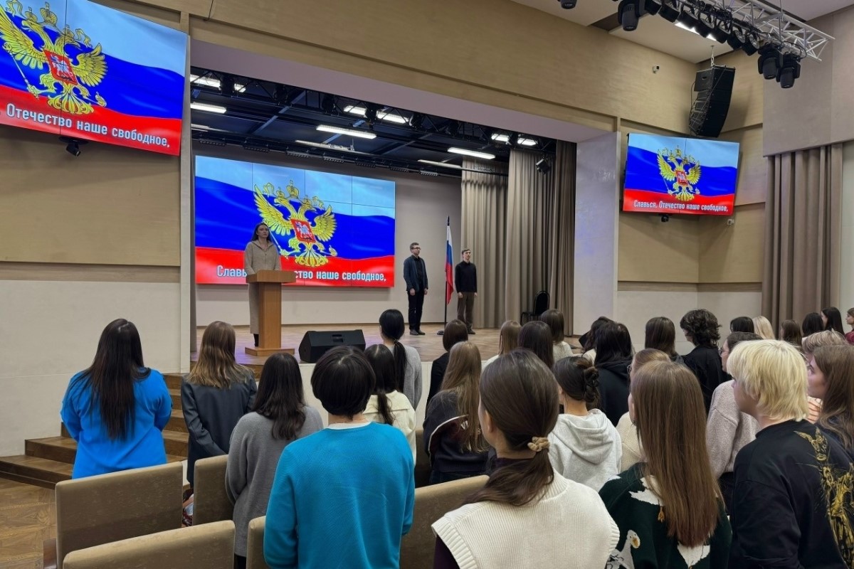 Студенты Мининского университета почтили память героев блокадного Ленинграда