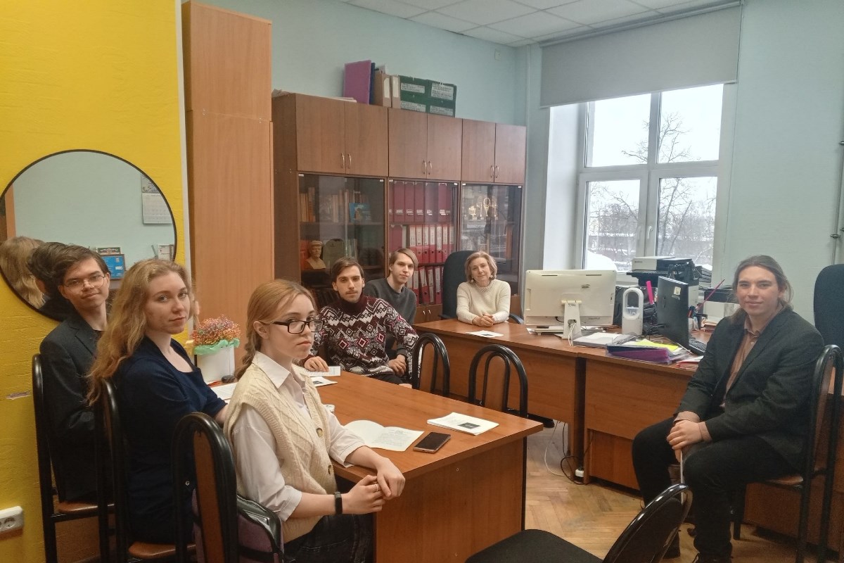 Молодые ученые Мининского обсудили, как болезнь меняет культуру