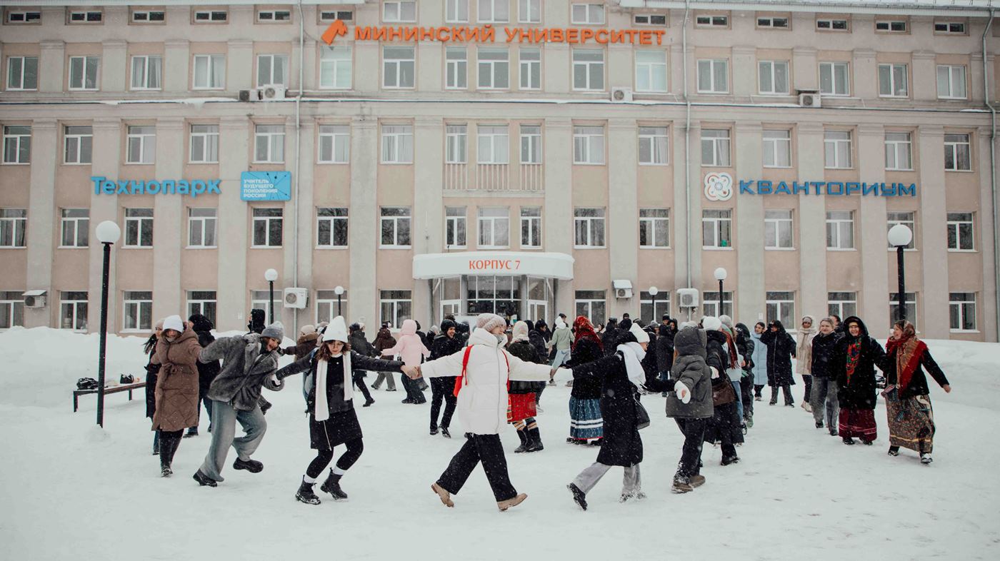 В Мининском от души проводили зиму и встретили весну — Масленица! В Мининском от души проводили зиму и встретили весну — Масленица!