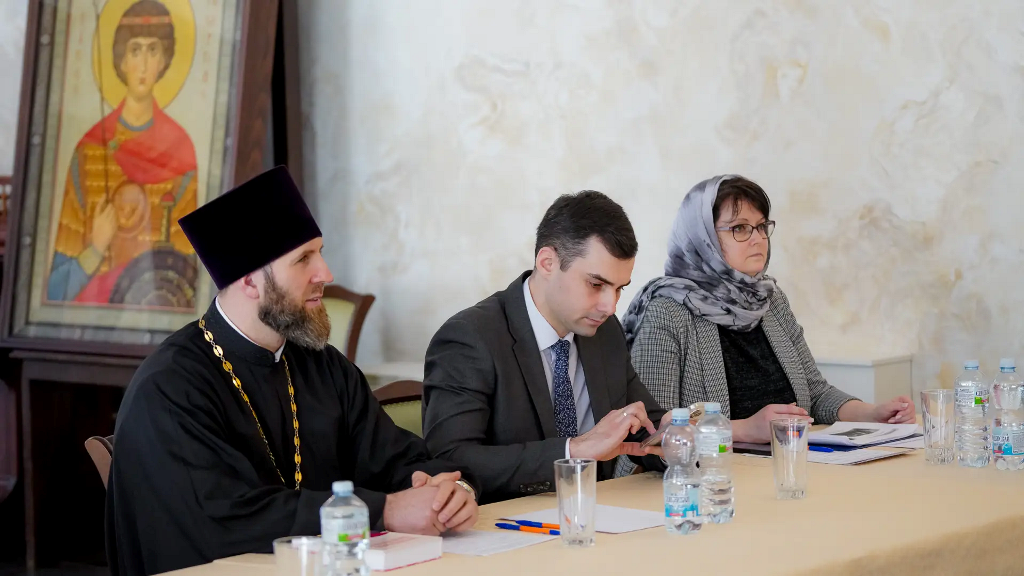 Мининский университет представил опыт духовно-нравственного воспитания на встрече с митрополитом Георгием