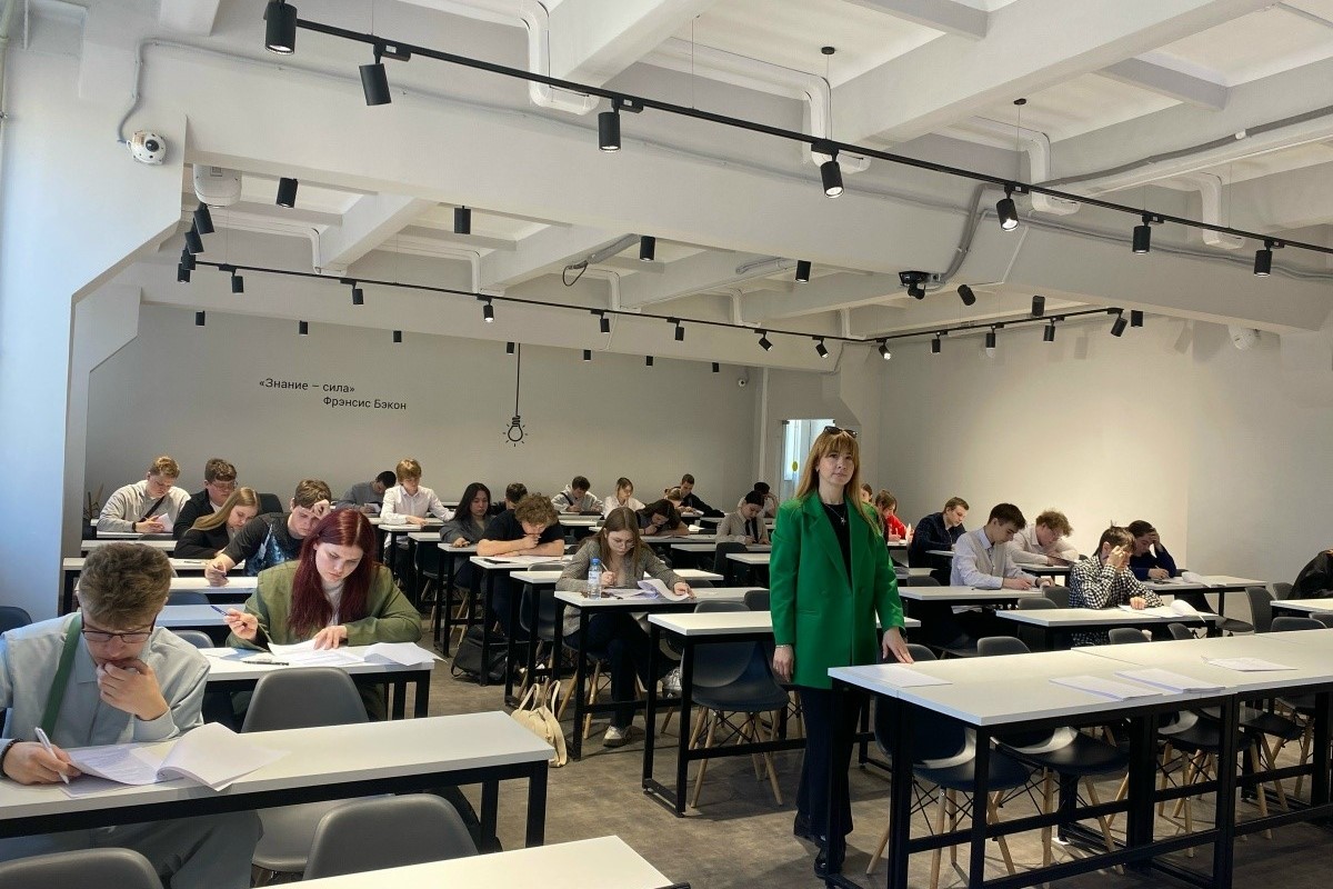 Победители XIII Областной олимпиады по основам финансовой грамотности названы в Мининском университете