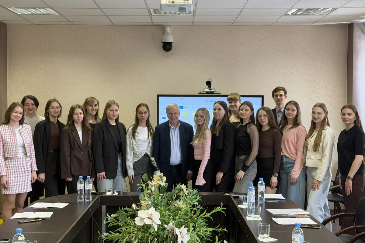 В Мининском университете обсудили экономическое развитие России с участием зарубежных ученых и представителей реального сектора