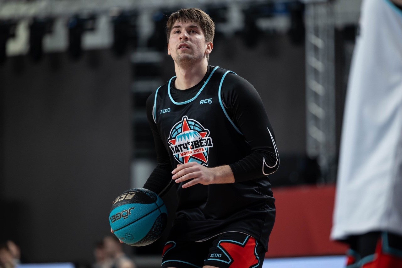 Спортсмен Мининского университета выступил среди звезд студенческого баскетбола России