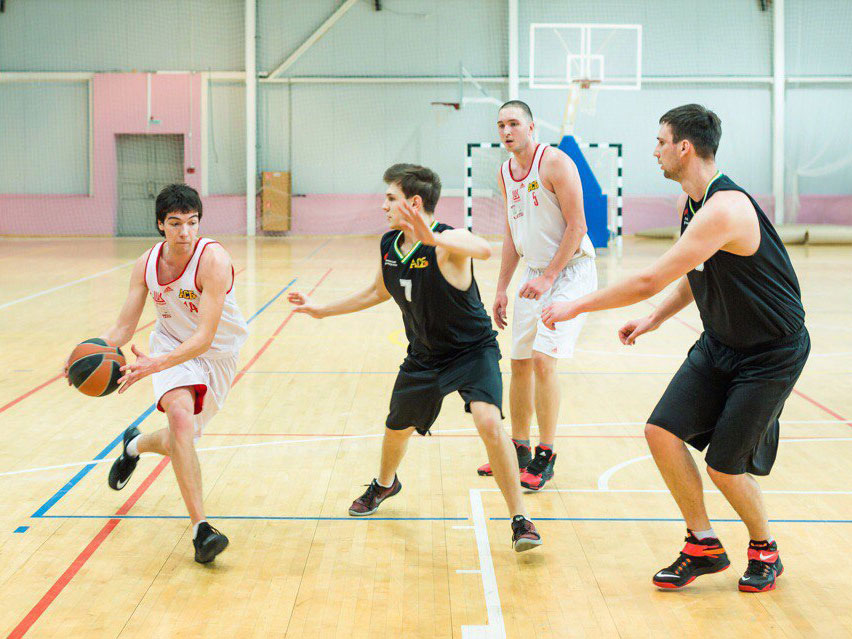 Сборная Мининского университета по баскетболу прошла квалификацию и попала в топ-64 Лиги Белова Чемпионата АСБ
