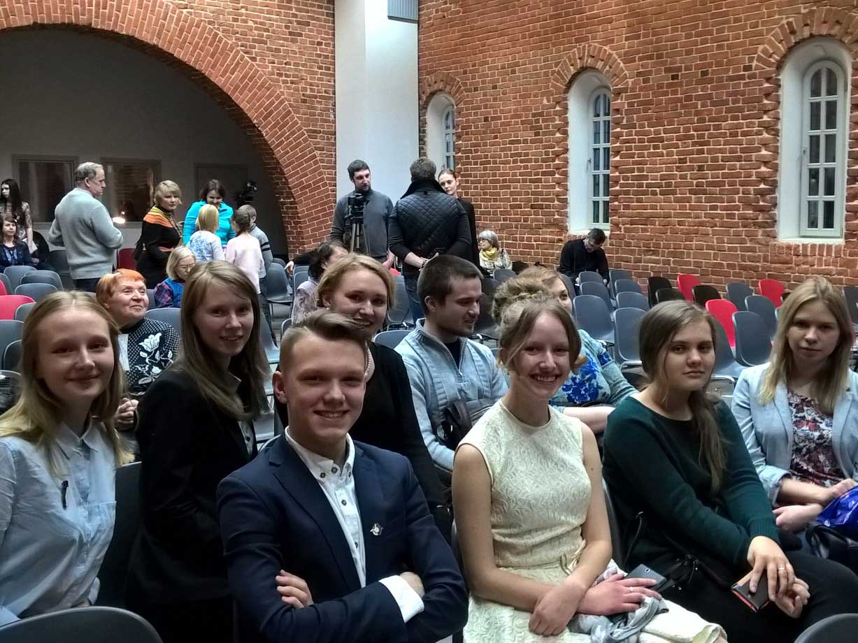 Творческие встречи студентов ФГН с российскими и зарубежными писателями прошли в Мининском университете