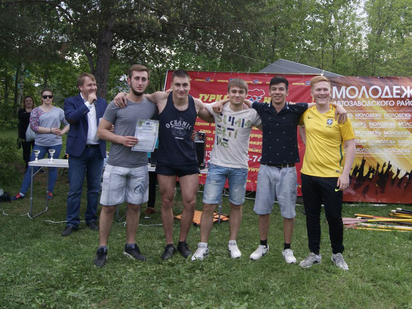 Второе место заняла команда ФУиСТС в открытом чемпионате по рафтингу «Автозаводская волна – 2017»