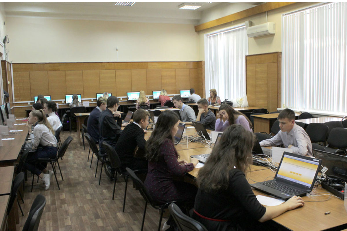 Мининский университет и НГТУ им. Р.Е. Алексеева организовали проведение профориентационного тестирования школьников 8-9 классов