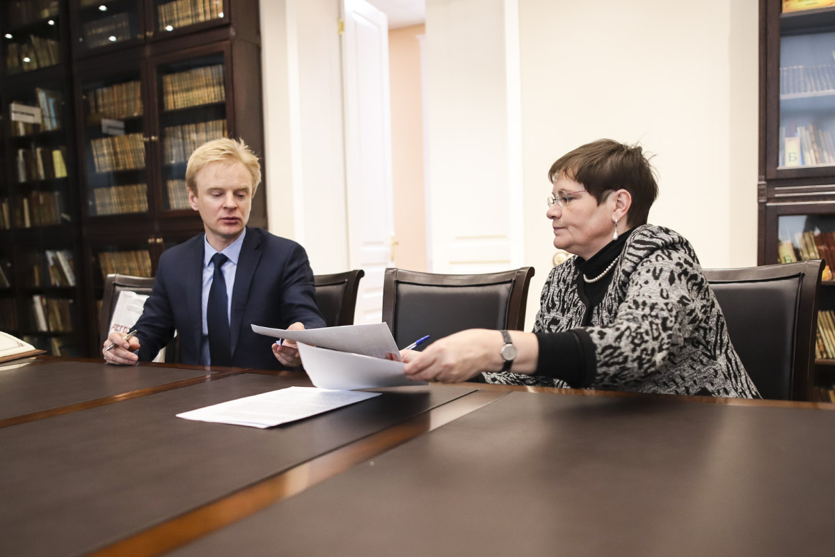 Мининский университет подписал договор о сотрудничестве с филиалом 
