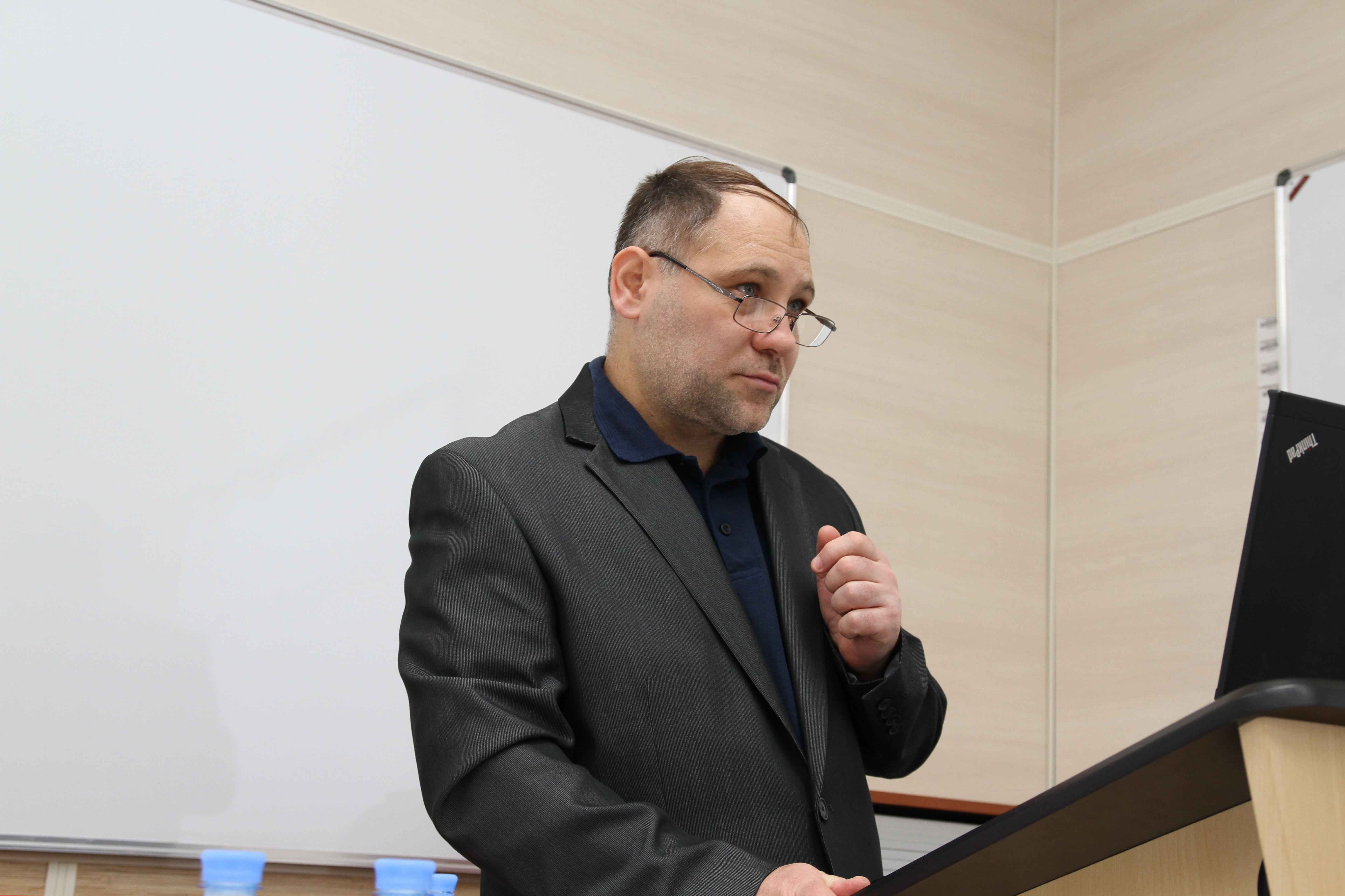 28 января в Мининском университете состоялась международная лекция– диспут «Учитель будущего: робот или человек?». 