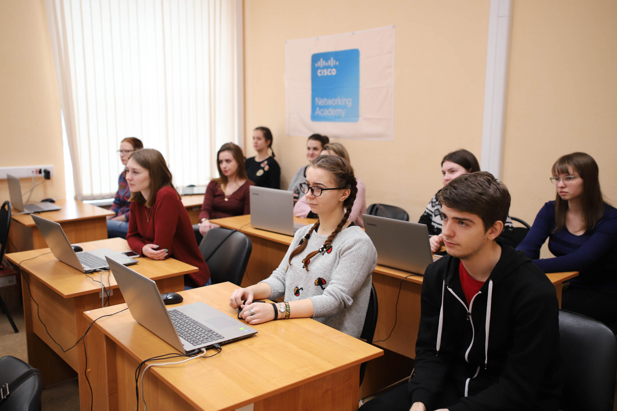 В Мининском университете прошел региональный тур Международной олимпиады по программированию на платформе 1С: Предприятие 