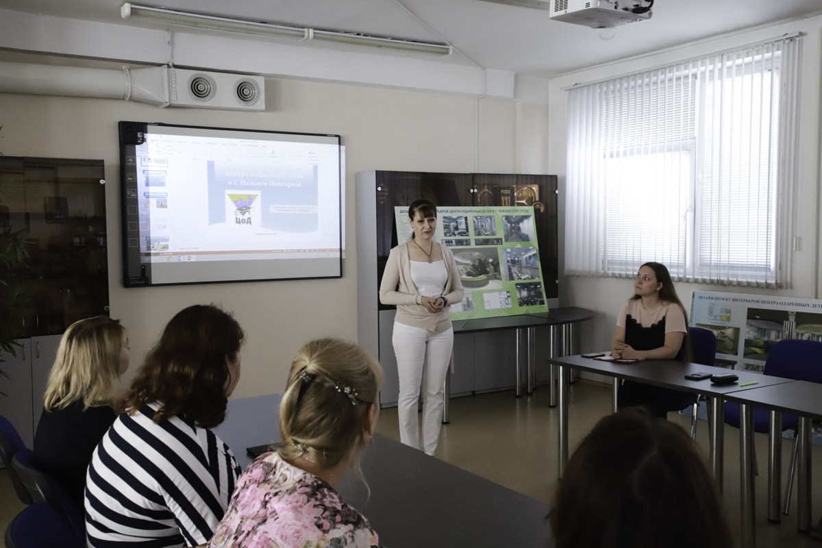 Студенты Мининского университета представили разработанные дизайн проекты помещений по заказу ЦОД