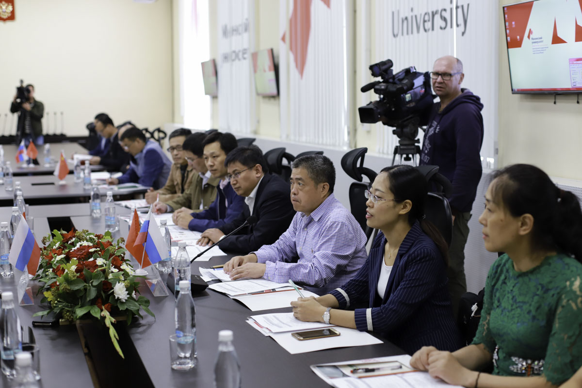 В Мининском университете стартовали курсы повышения квалификации для преподавателей из Китая