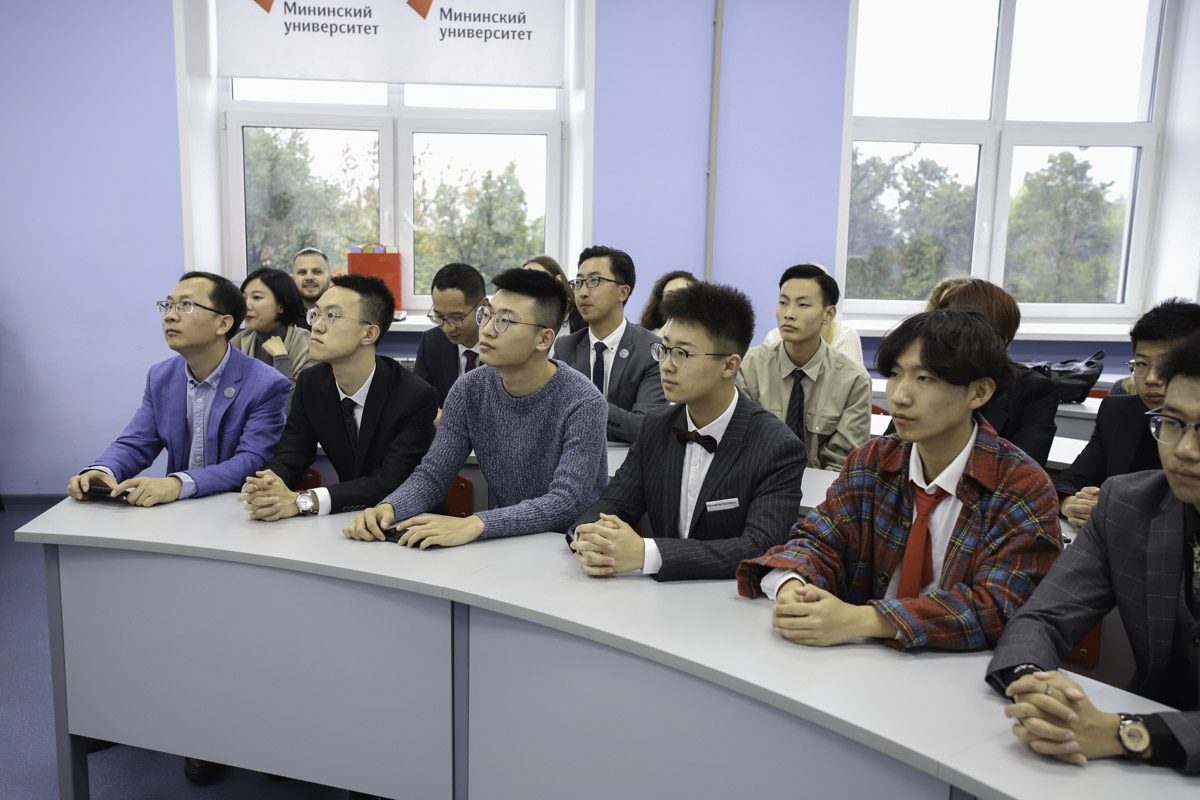 Абитуриенты из Китая будут изучать русский язык в НГПУ им. К.Минина в течение года