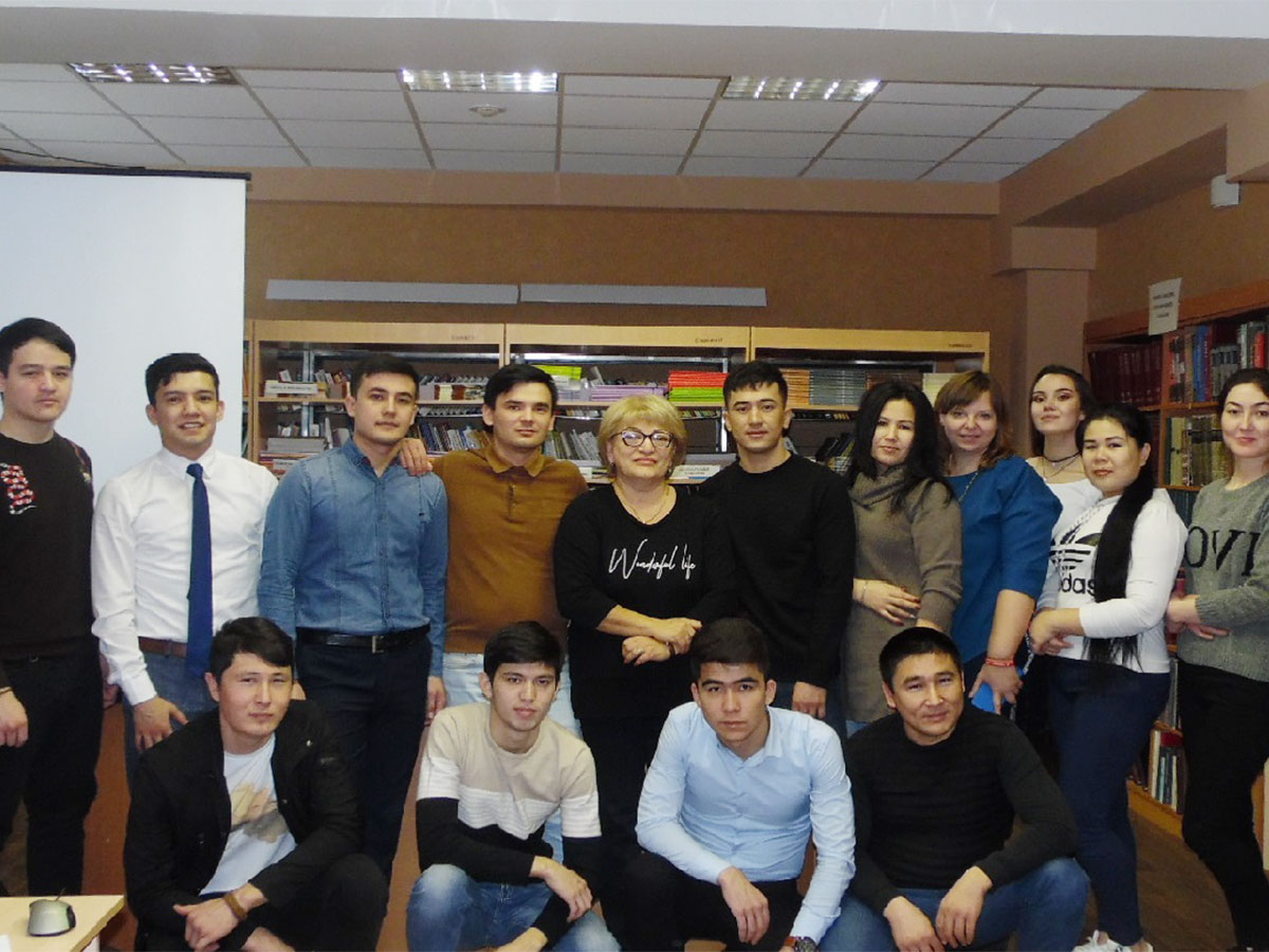 Знакомство иностранных студентов с Мининским университетом на факультете управления и социально-технических сервисов прошло 7 ноября