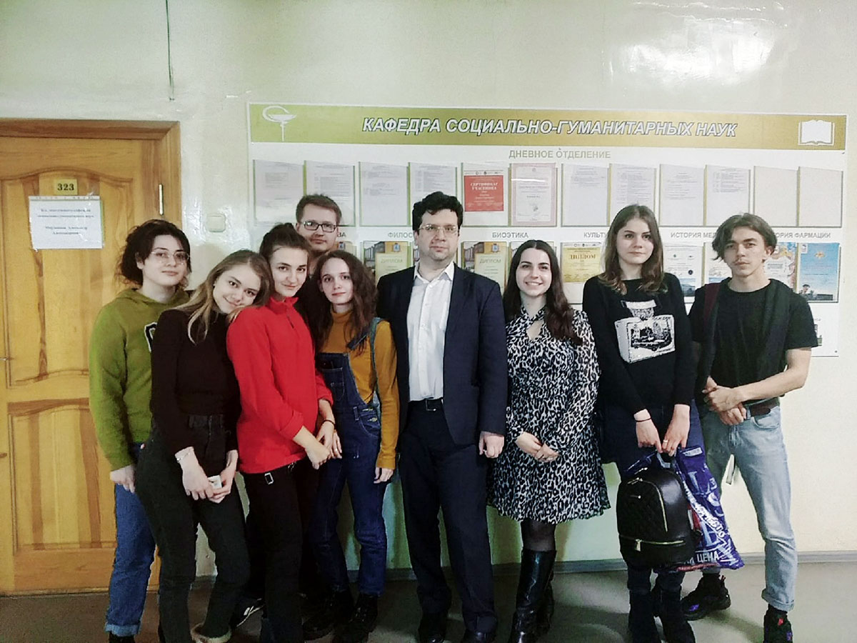 Студенты Мининского университета приняли участие в дискуссии «Сверхчеловек: будущее сегодня»