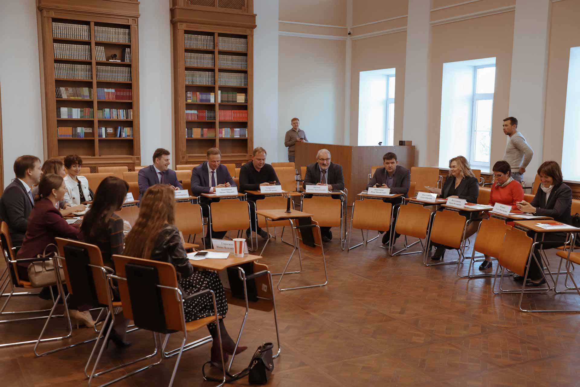 23 сентября на базе Мининского университета состоялось рабочее совещание по вопросу запуска образовательного процесса общеобразовательного комплекса АНОО «Школа 800»