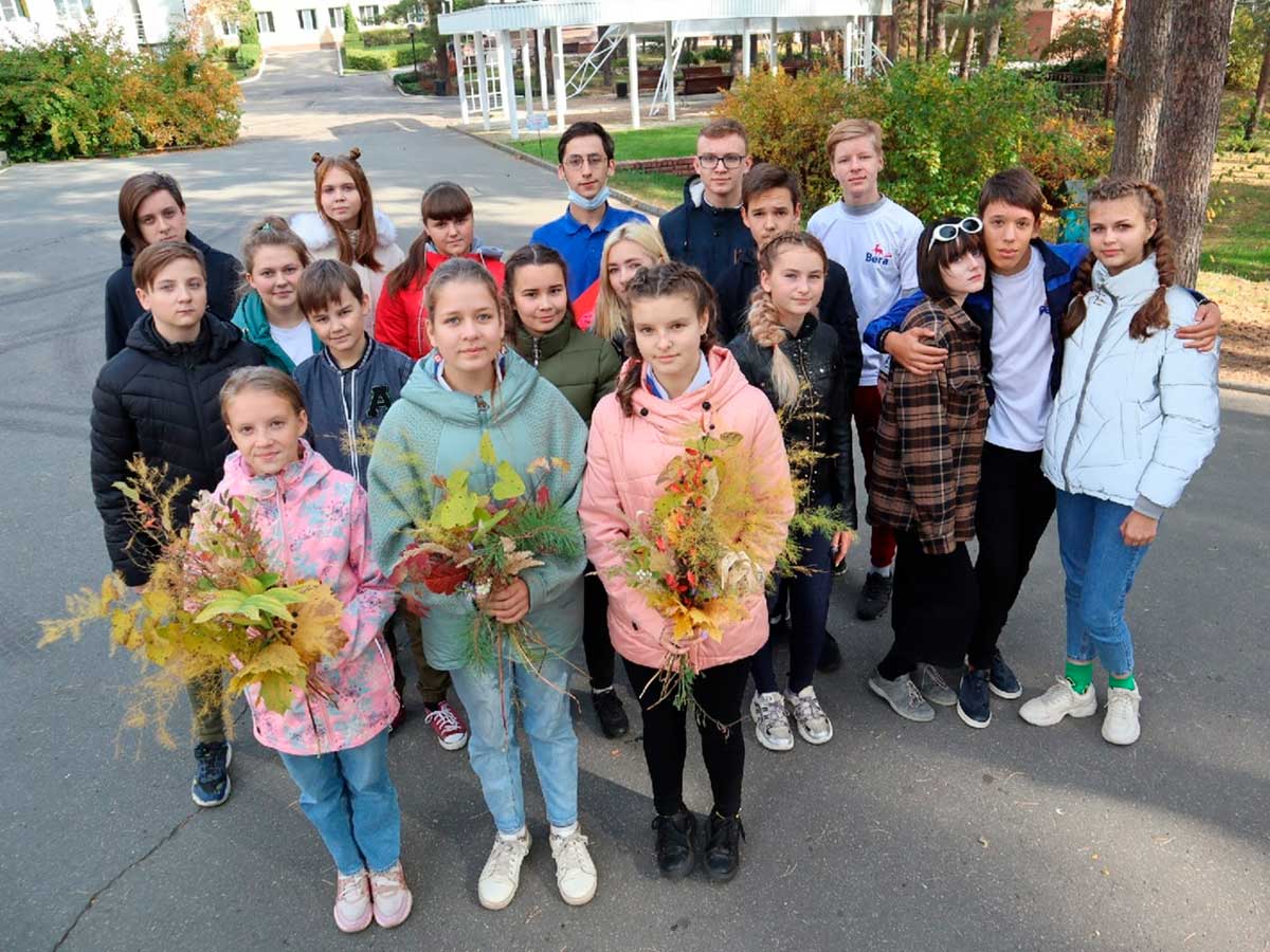 Студенты Мининского университета приняли участие в профильной смене школьников по направлению «Наука» региональной проектной линии «Талант 52»