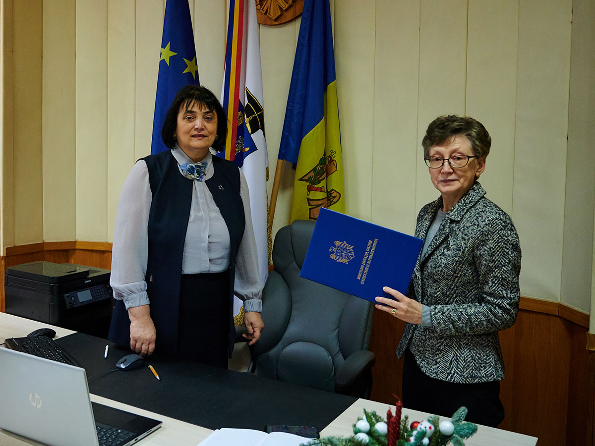 Мининский университет подписал договор с Кишиневским государственным педагогическим университетом имени Иона Крянгэ