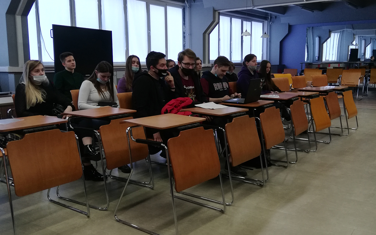 О современных проблемах технологий сервиса и технологического образования узнали студенты Мининского университета