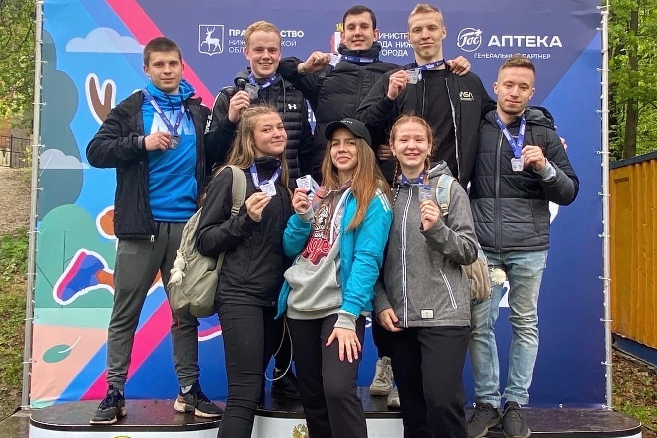 Студенты Мининского стали участниками легкоатлетического кросса «Бег по Щелчку»