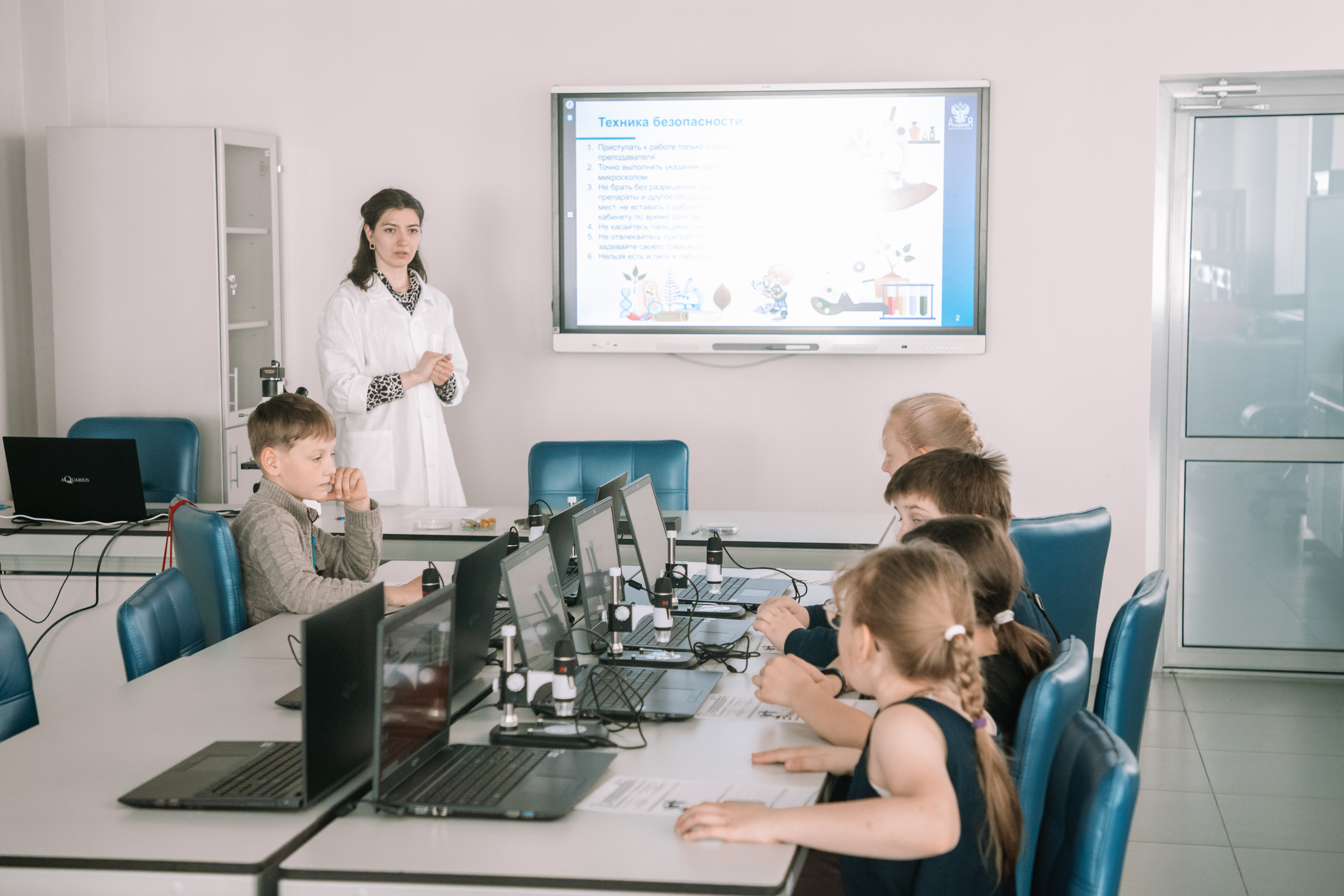 Летняя школа на базе Технопарка для младших школьников начала работу в Мининском