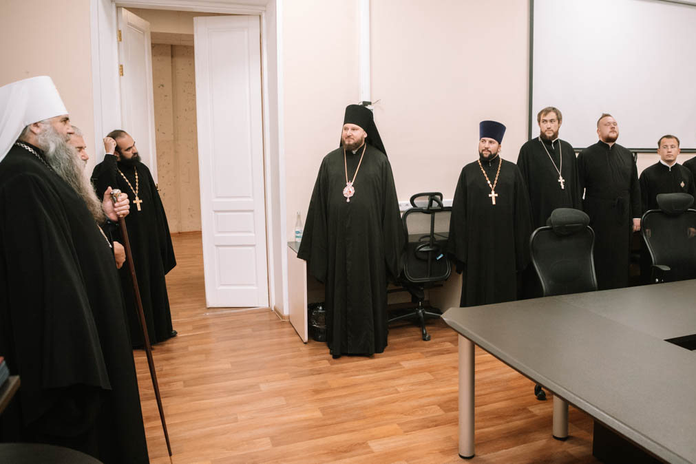 В Мининском вручили дипломы теологам