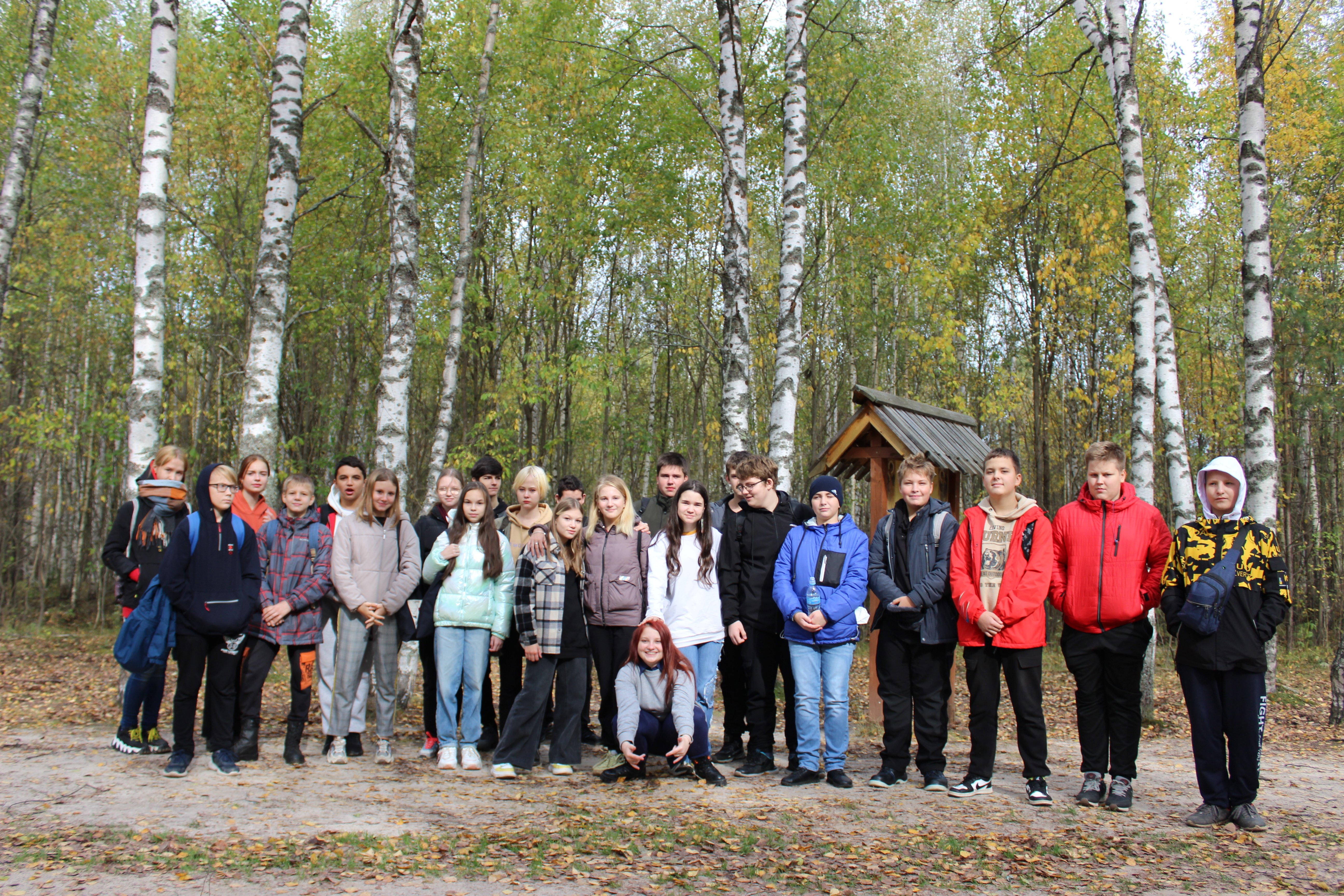 Студенты-географы Мининского рассказали школьникам об истории озера Светлояр