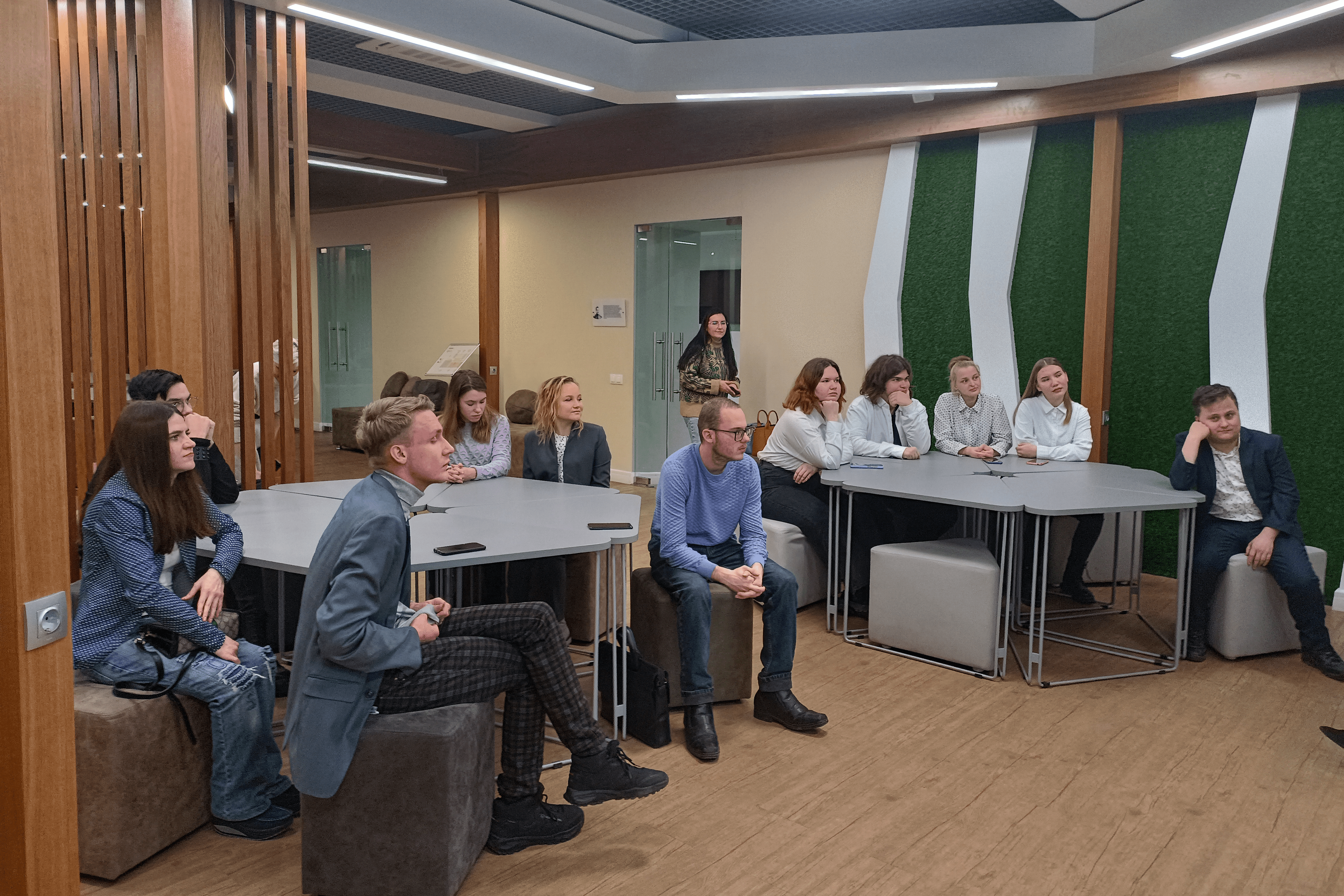 Тренинги для молодых специалистов с ОВЗ прошли в Мининском университете