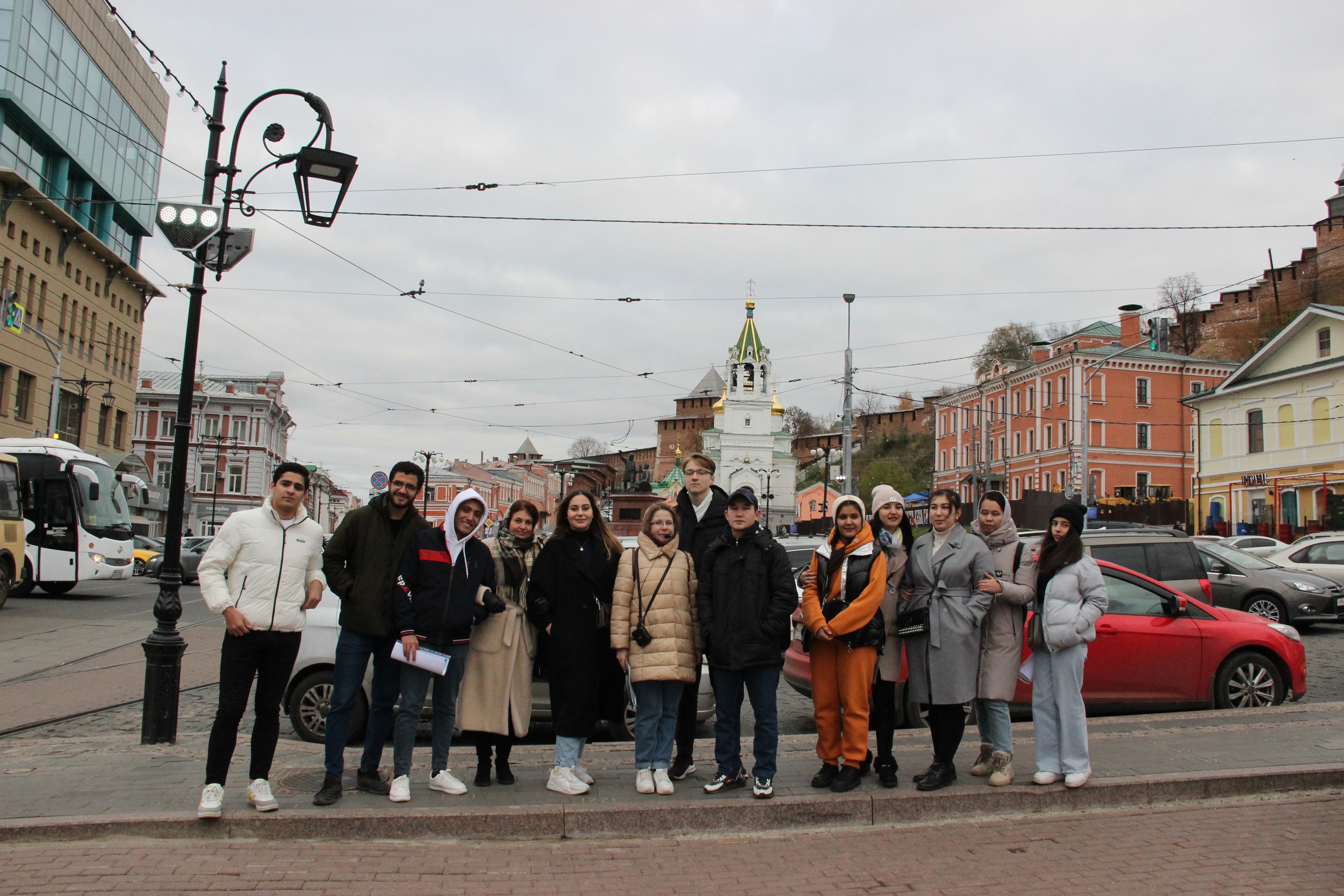 Иностранных студентов Мининского университета познакомили с Нижним Новгородом XIX века
