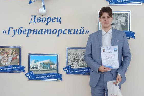 Студент Мининского университета стал лауреатом Всероссийского конкурса исполнителей русской песни «Поющая Россия»