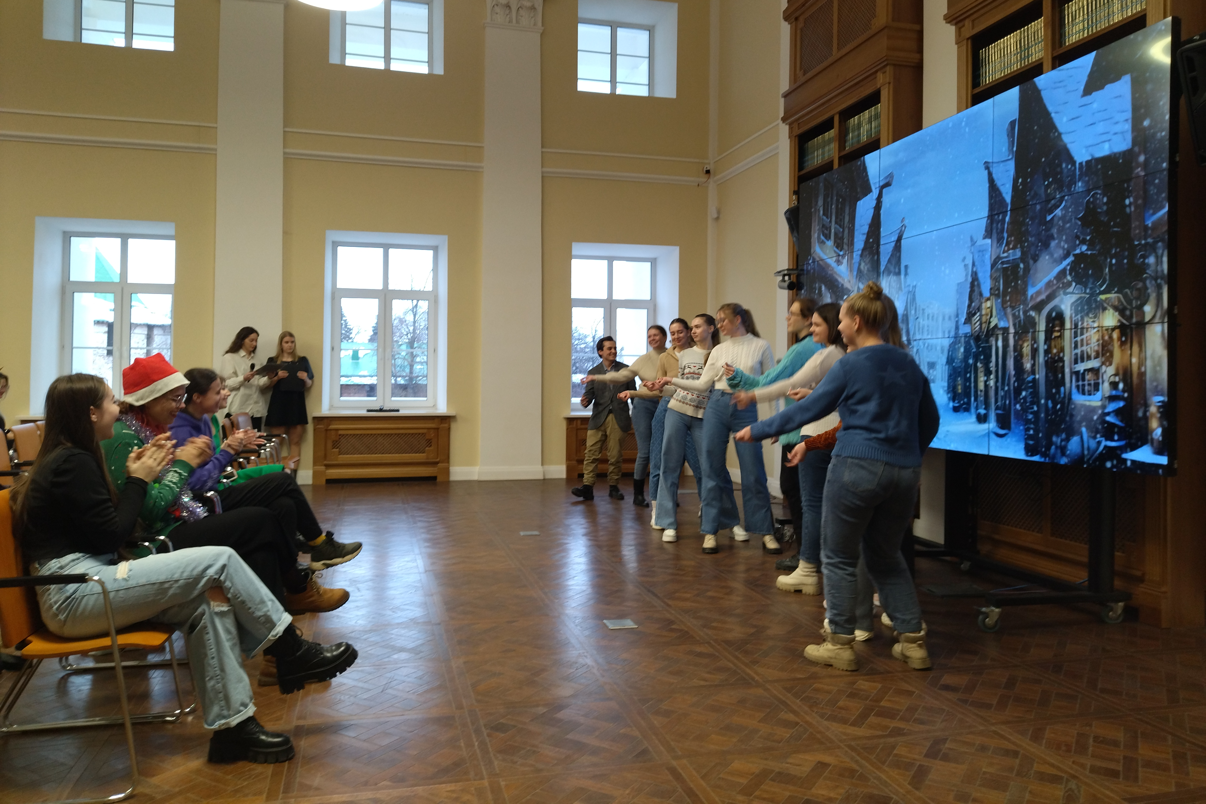 Ежегодный фестиваль проектов «The Christmas Spirit 2022» прошел в Мининском университете