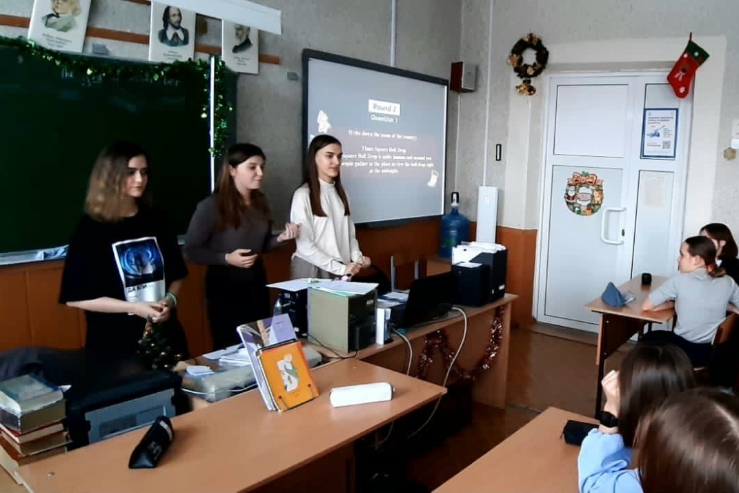 Студенты Лингвистического факультета провели серию Рождественских мероприятий в школах Нижнего Новгорода