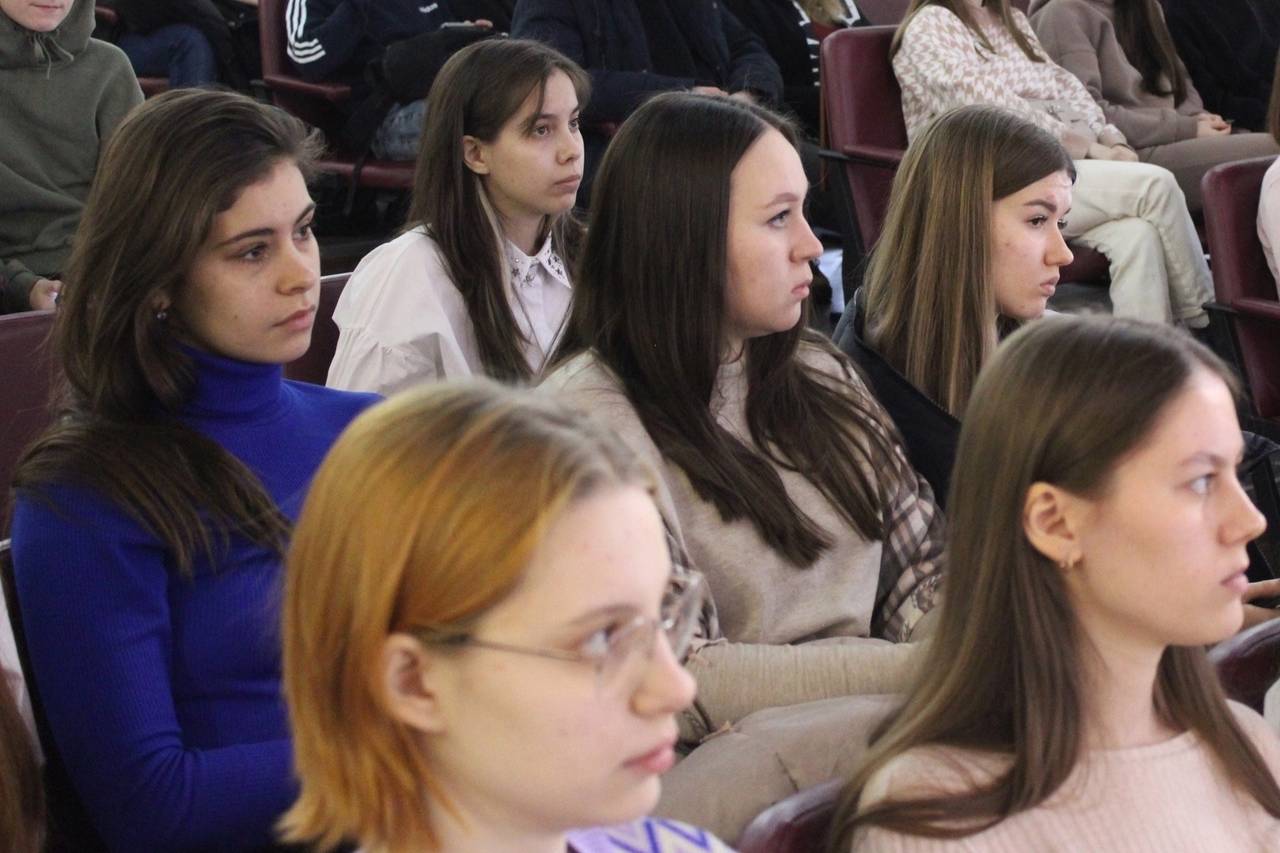 Возможности дополнительного образования в Мининском университете представили студентам
