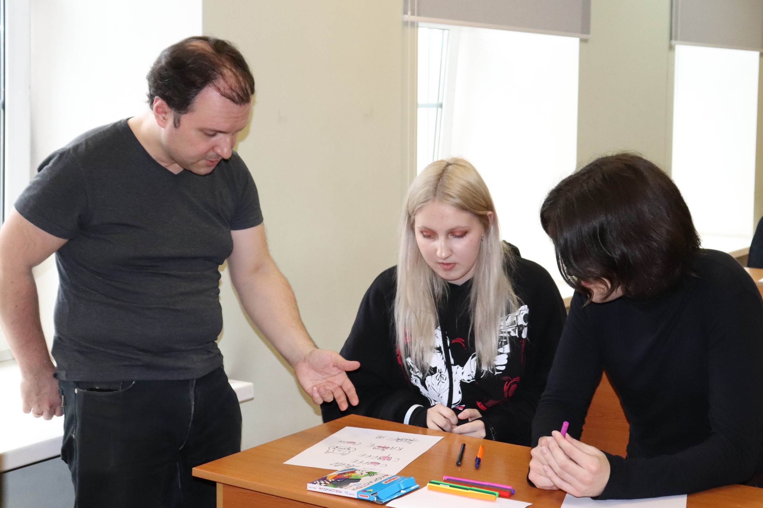 В Мининском завершила работу весенняя каникулярная школа «PROдизайн-2023»
