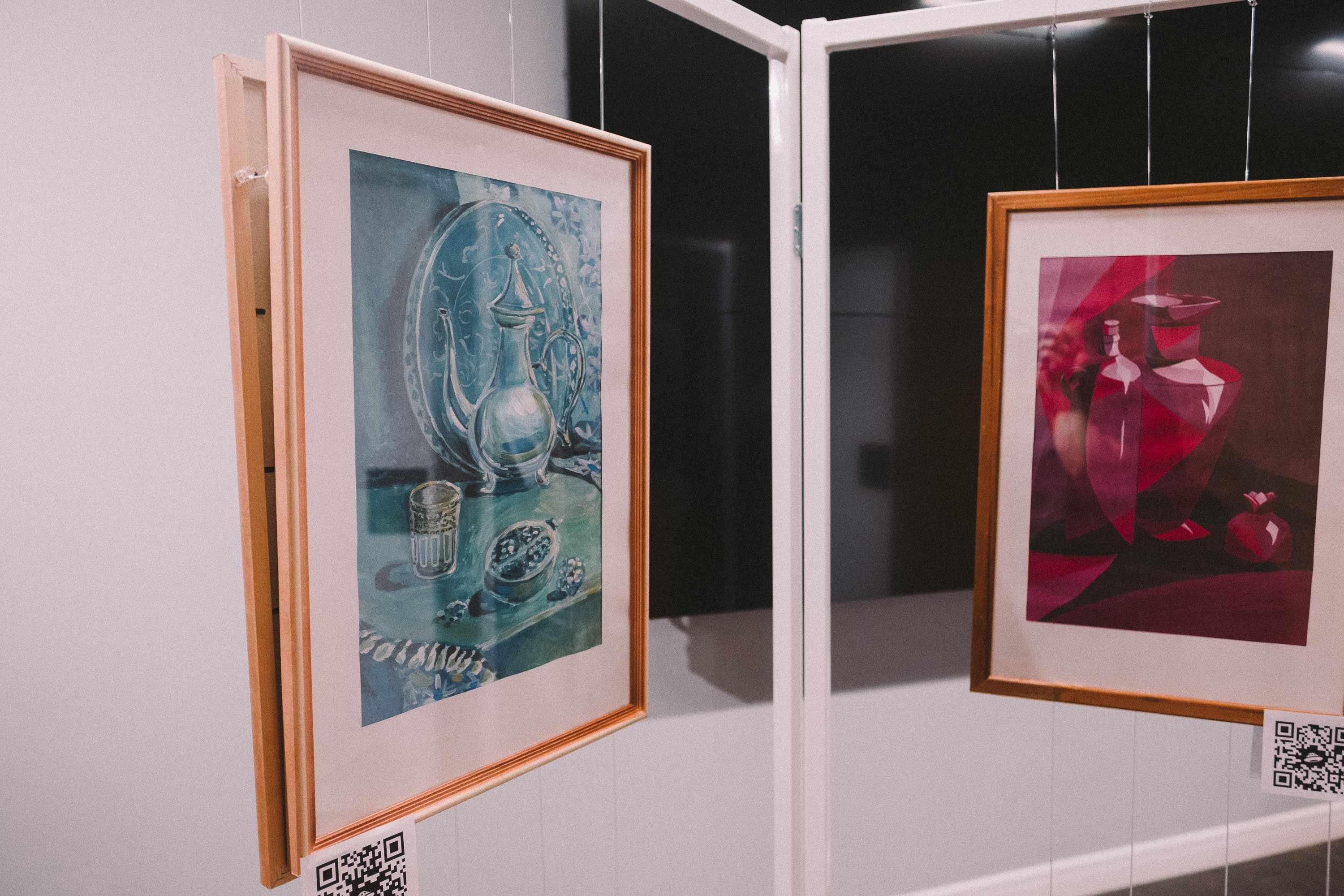 Связь искусства и науки почувствовали гости на выставке факультета дизайна, изящных искусств и медиа-технологий в Мининском университете
