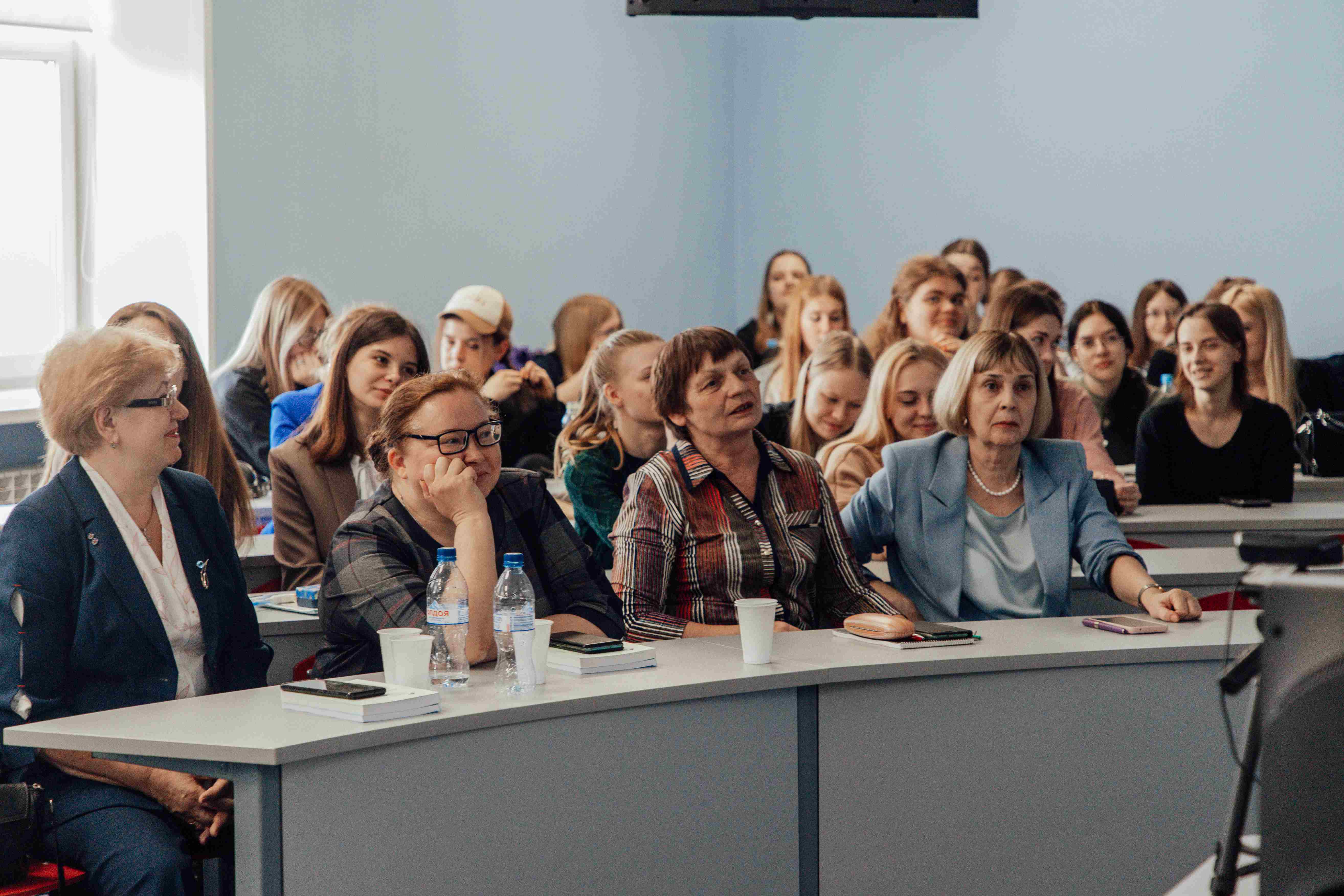 Проблемы преподавания  в школе русского языка и литературы обсудили на конференции в Мининском университете