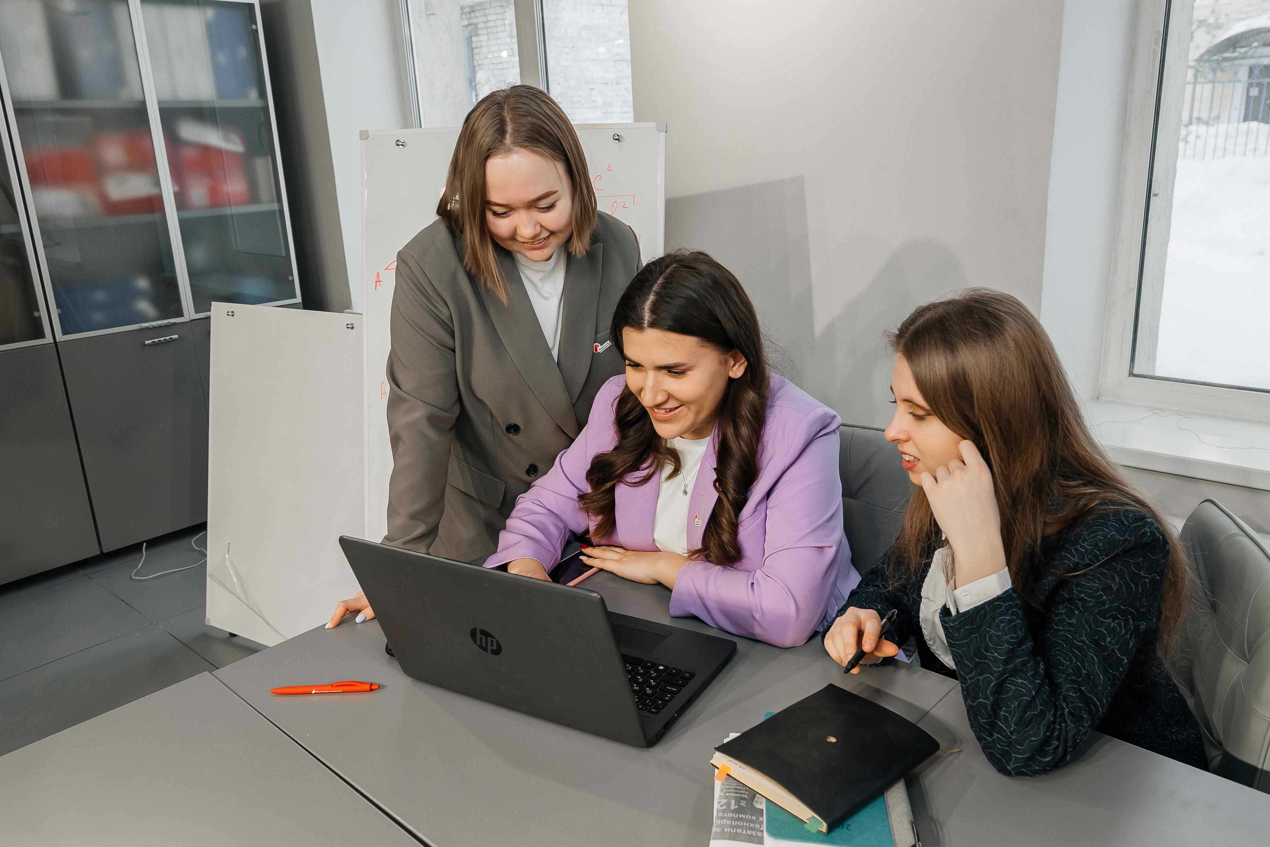 Мининский университет запускает новую систему поддержки для молодых преподавателей