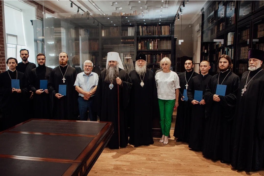 В Мининском университете состоялся выпуск теологов 